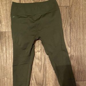 Army green Fabletics leggings